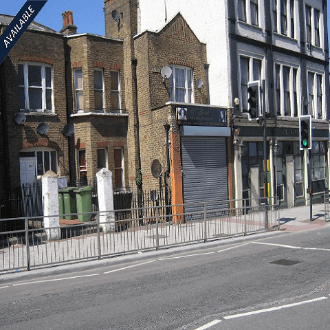 Photograph of 833 Woolwich Road